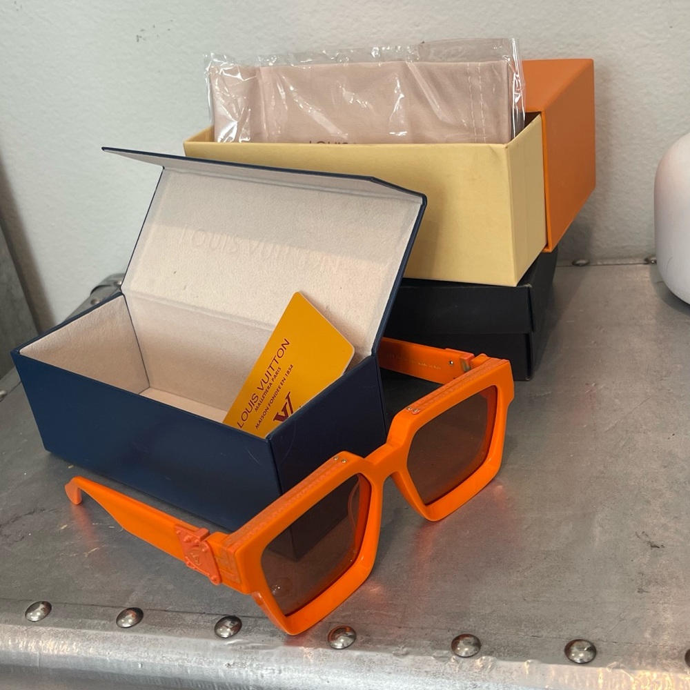 Louis Vuitton 1 million sunglasses BRAND NEW